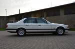 BMW 740i 1992 года (UK)